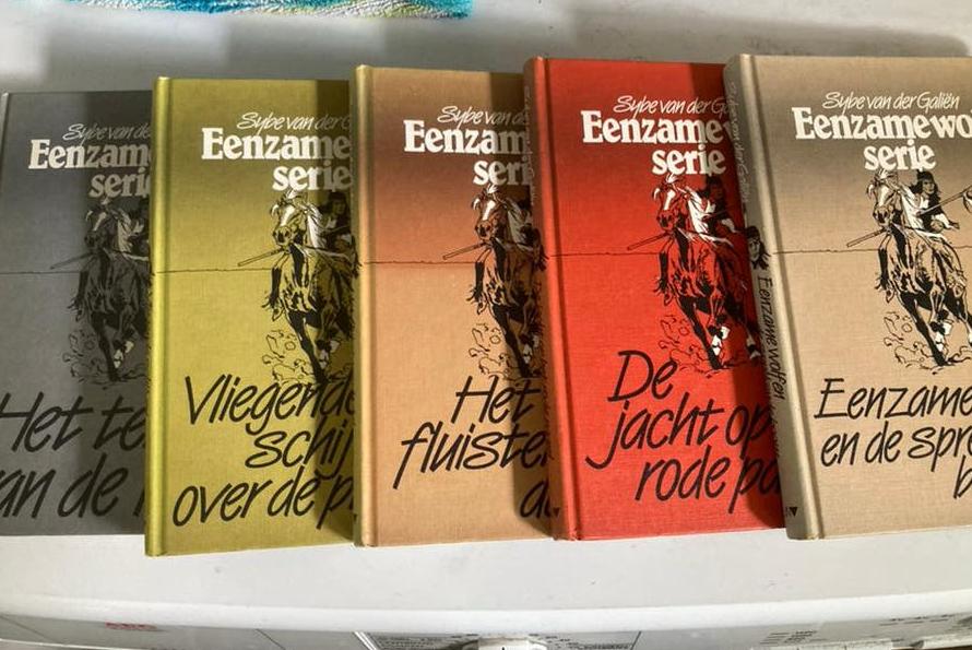 Eenzame Wolf Serie - Sybe van der Galiën (5 boeken), Ophalen of Verzenden, Zo goed als nieuw