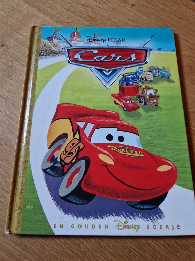 VOORLEESBOEK CARS DISNEY, Boeken, Ophalen of Verzenden, Sprookjes, Voorleesboek