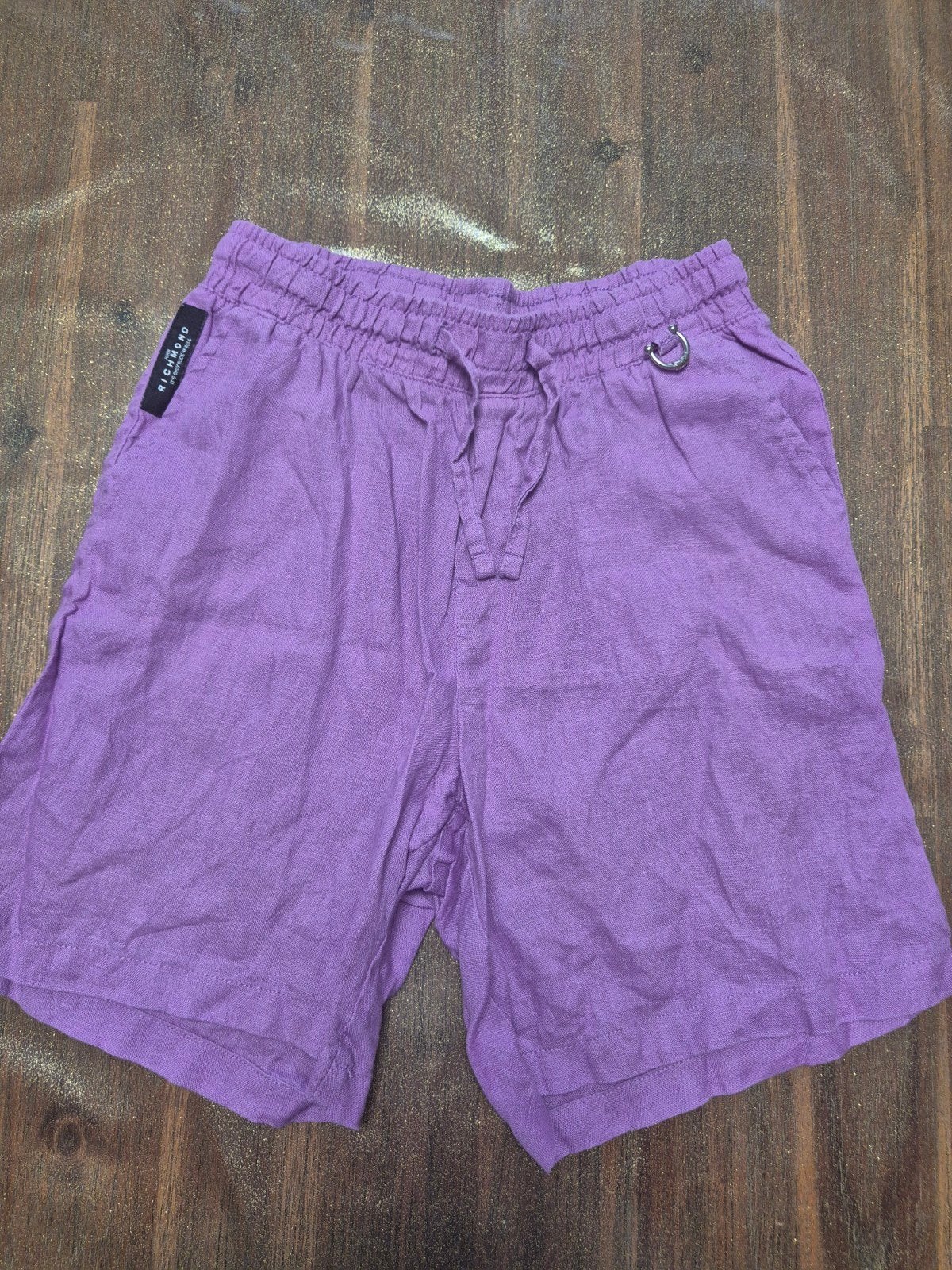 Nieuwe John Richmond paarse shorts - Maat 10 jaar, Ophalen of Verzenden, Nieuw, Meisje, Broek