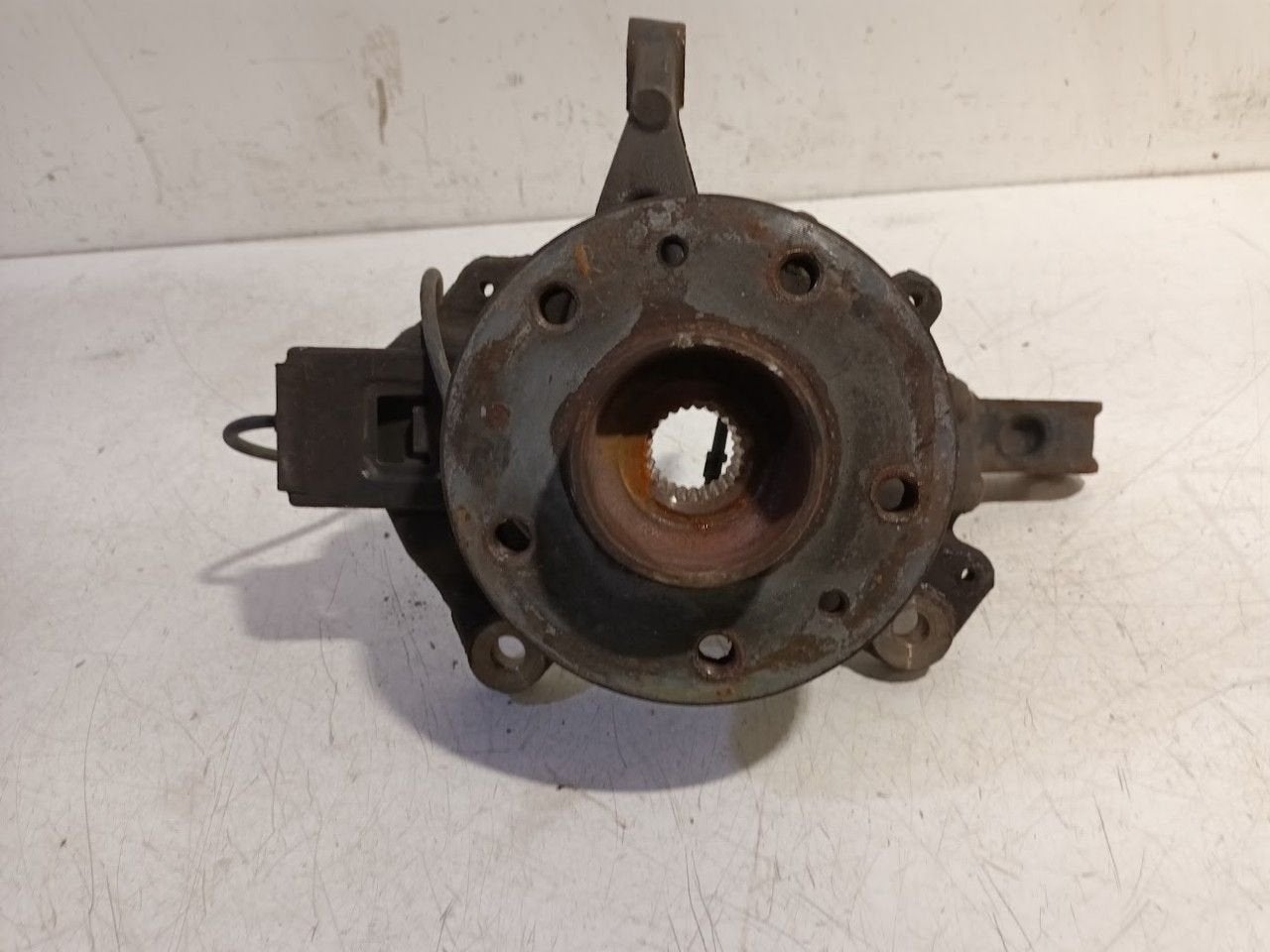 Wielnaaf rechts voor Renault Scénic, Onderdelen@venauto.nl, Van der Ven Autorecycling B.V., Gebruikt, Ettenseweg 76, 4706 PB Roosendaal, The Netherlands