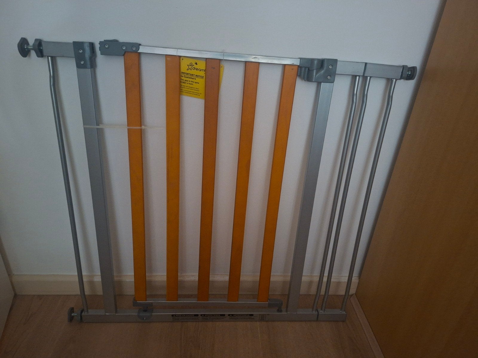 Nieuw traphekje met verlengstuk - Dreambaby, Nieuw, 100 tot 115 cm, Ophalen of Verzenden, Klemhekje