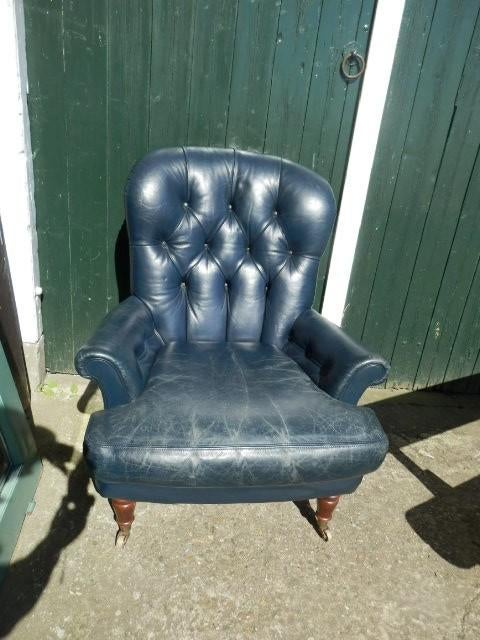 blauw leren Chesterfield fauteuil, Huis en Inrichting, Ophalen, Gebruikt, Chesterfield, 50 tot 75 cm