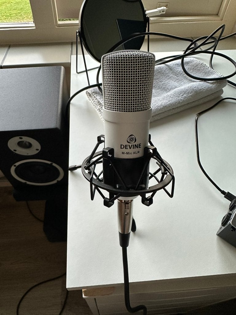 Devine studiomicrofoon + audio interface, Ophalen, Zo goed als nieuw, Studiomicrofoon