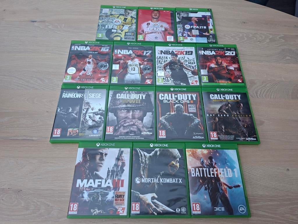Xbox One gamecollectie: FIFA, NBA, Call of Duty, Mafia, Gebruikt, Vanaf 18 jaar, Ophalen of Verzenden, Eén computer