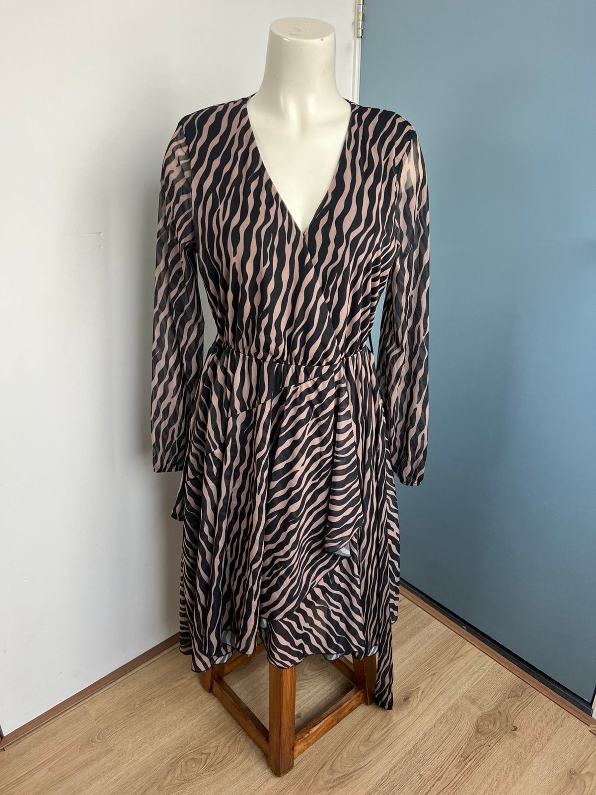 Bodyflirt zebra print jurk bruin zwart zebraprint 40/42, Maat 38/40 (M), Zwart, Ophalen of Verzenden, Zo goed als nieuw