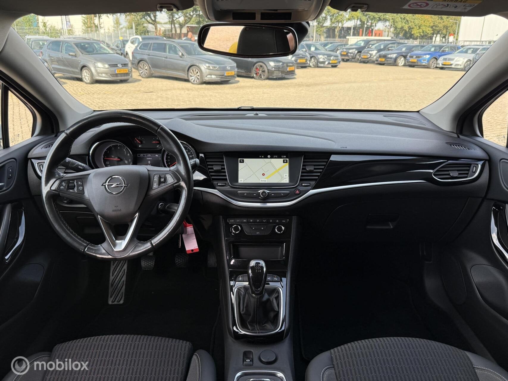Opel Astra Sports Tourer 1.2 Edition TREKHAAK | NAVI, Voorwielaandrijving, Gebruikt, Euro 6, 1199 cc