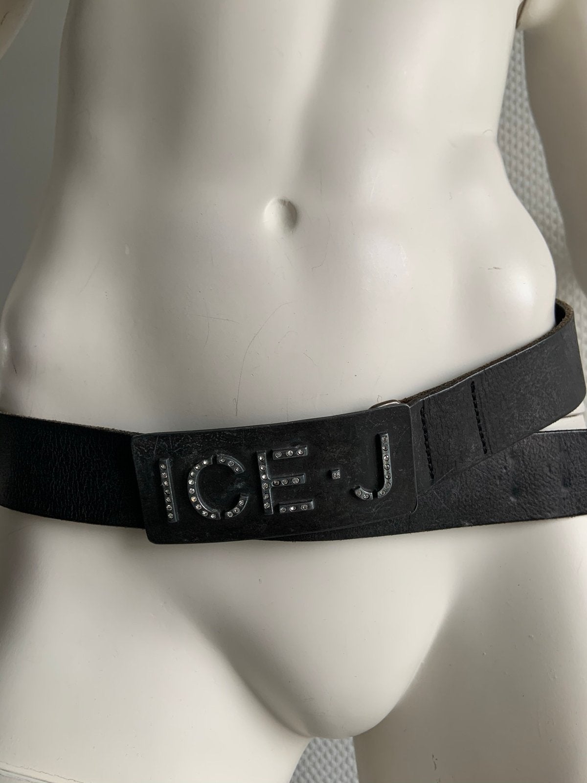 Iceberg leren riem met steentjes 85 cm, Kleding | Dames, Riemen en Ceinturen, 80 tot 90 cm, 3 tot 5 cm, ., Heupriem