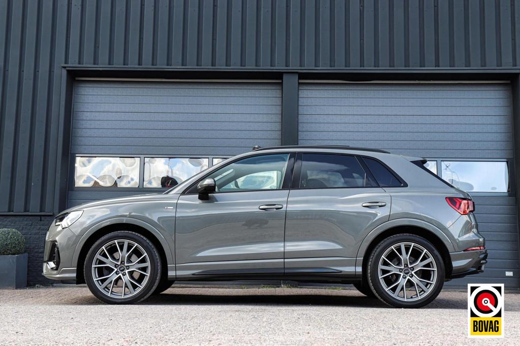 Audi Q3 45 TFSI Quattro 3x S-Line /LED/PANODAK/SFEERVERL/360, Automatische klimaatregeling, Gebruikt, Huisgarantie, 14 km/l