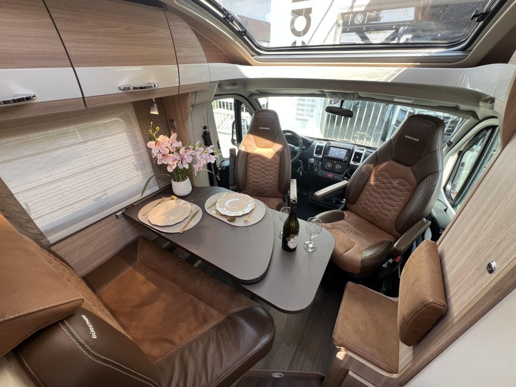 Bürstner Travel Van T620 Harmony line ENKELE BEDDEN TREKHAA, Tot en met 2, 6 tot 7 meter, Bedrijf, Bürstner
