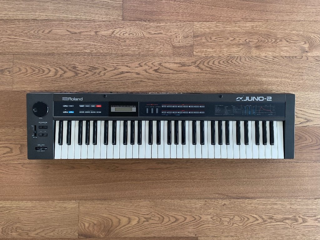 Roland Alpha Juno 2, Ophalen, Roland, Met midi-aansluiting, 61 toetsen