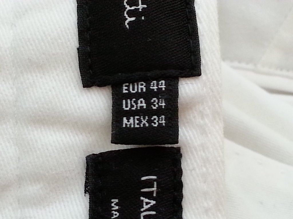 Nieuw Massimo Dutti broek met witte kleur maat 34, Kleding | Heren, Broeken en Pantalons, Nieuw, Massimo Dutti, Verzenden, Maat 48/50 (M)