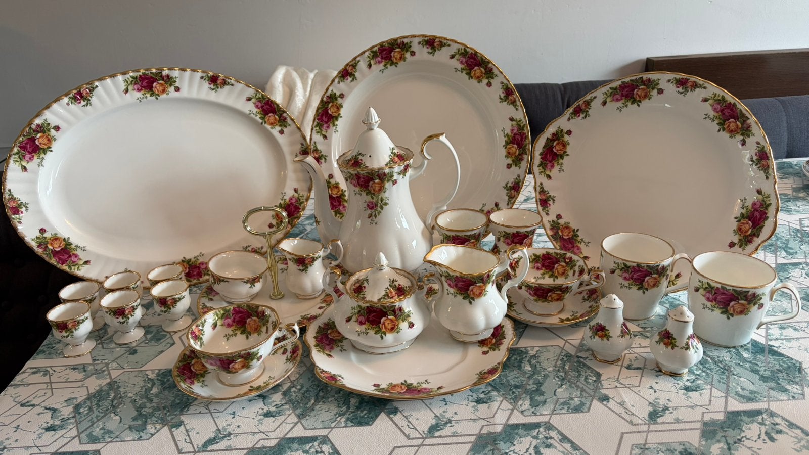 Royal albert, Ophalen, Overige typen, Zo goed als nieuw, Overige stijlen