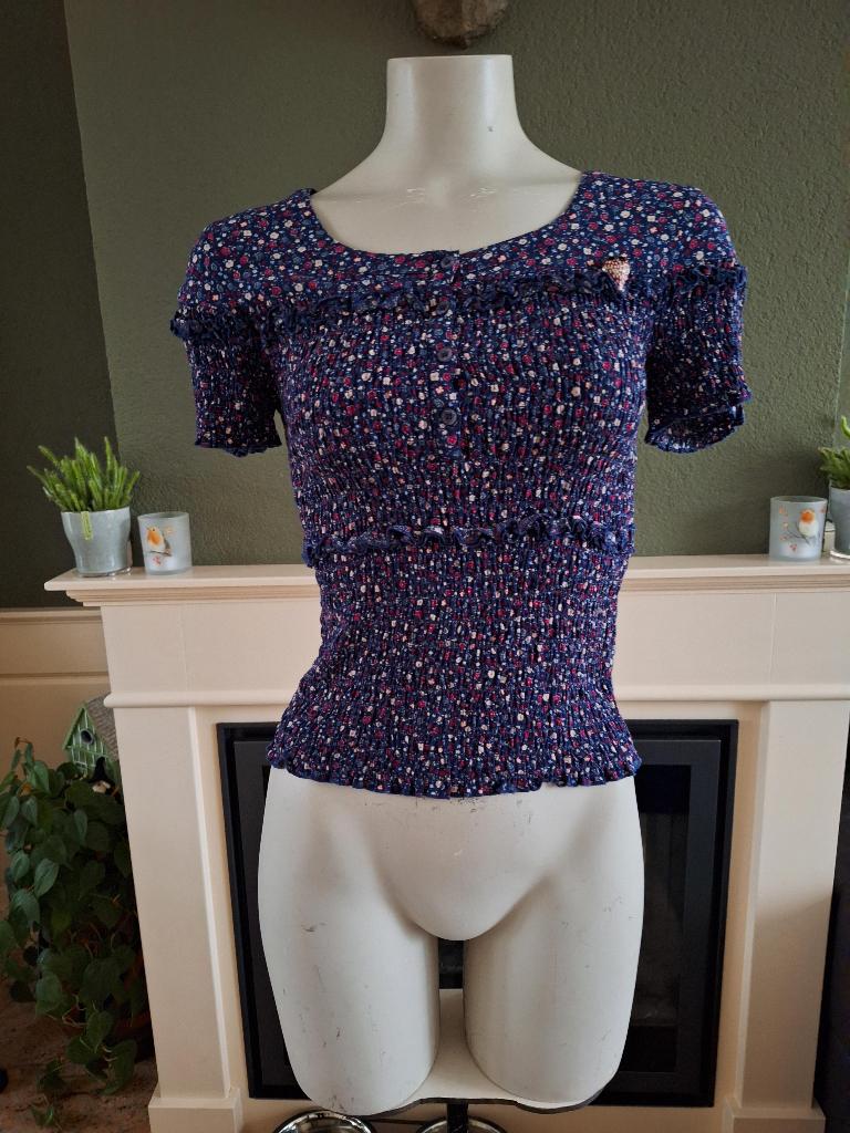 Hampton Bays top lieflijk M 38, Kleding | Dames, Tops, Zo goed als nieuw, Maat 38/40 (M), Blauw, Korte mouw, Verzenden