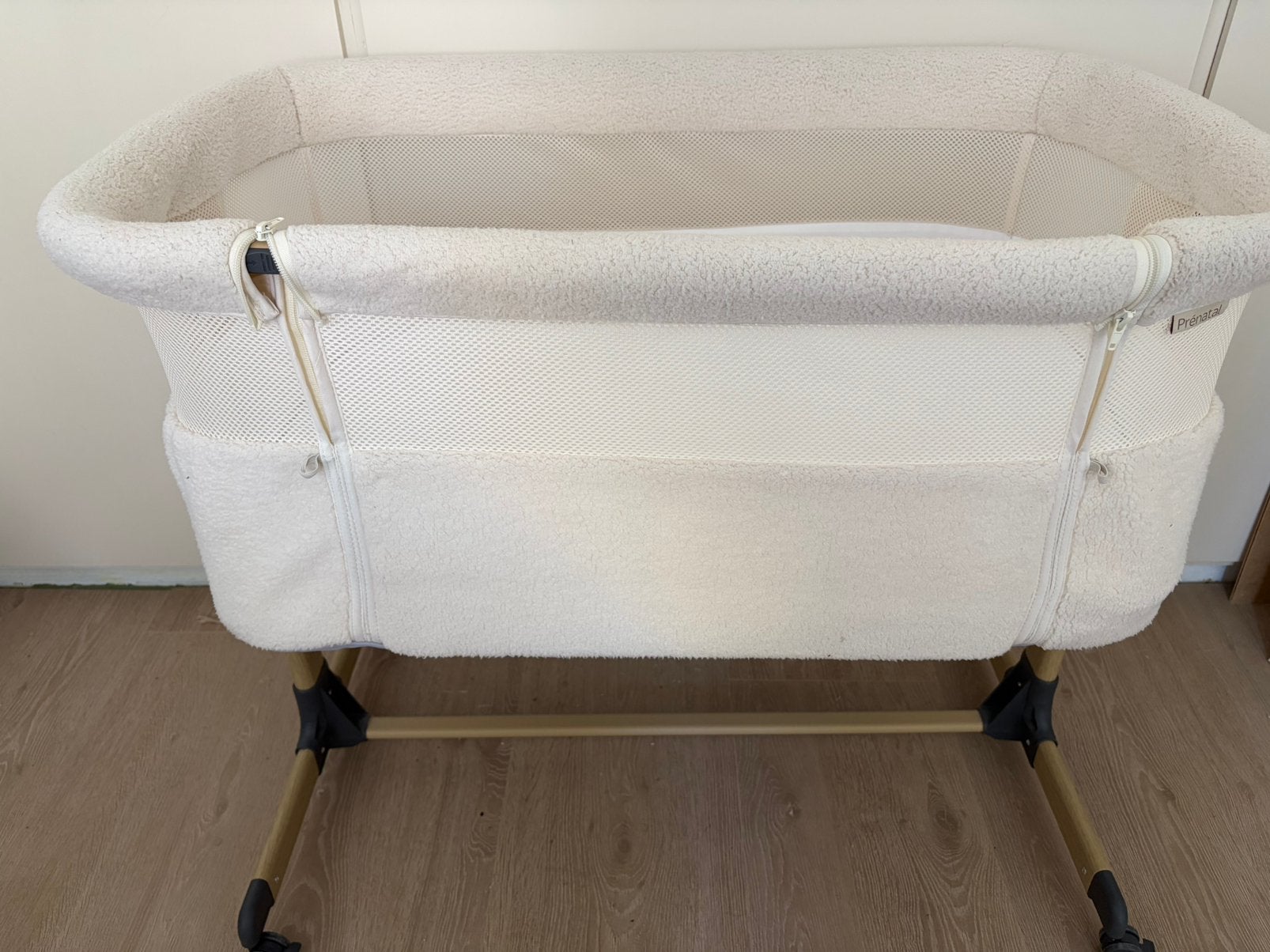 Prenatal teddy co sleeper Bella ivory white, Ophalen, Zo goed als nieuw, Wieg