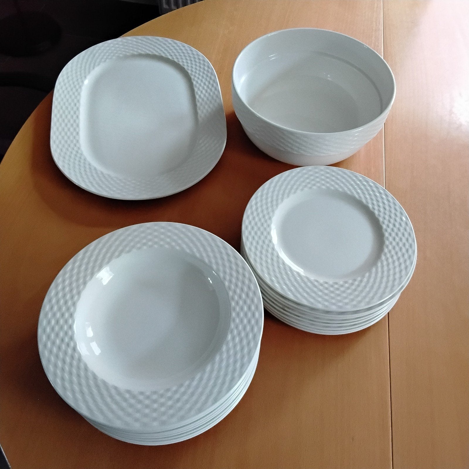 Serviesdelen Pagnossin Italiaans, Ophalen of Verzenden, Porselein, Overige stijlen, Bord(en)