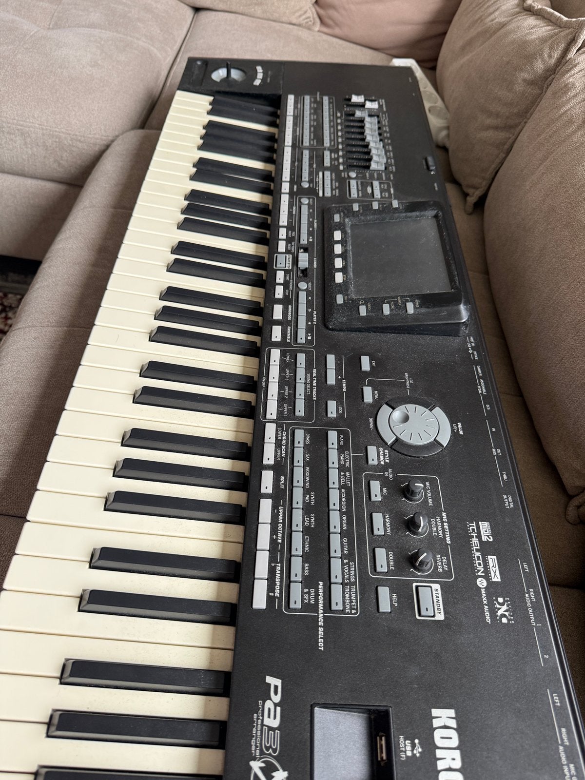 Korg pa3x  61toestsen, Ophalen of Verzenden, Zo goed als nieuw, 61 toetsen, Korg