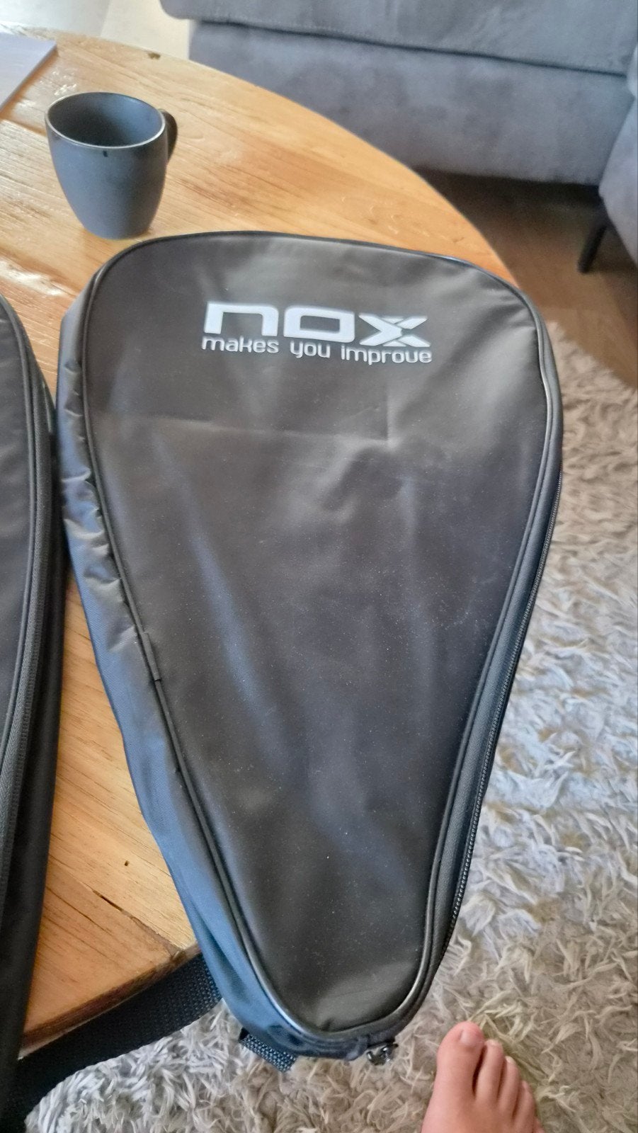 Nox padelracket hoes 2x beschikbaar, Ophalen of Verzenden, Zo goed als nieuw, Padeltas