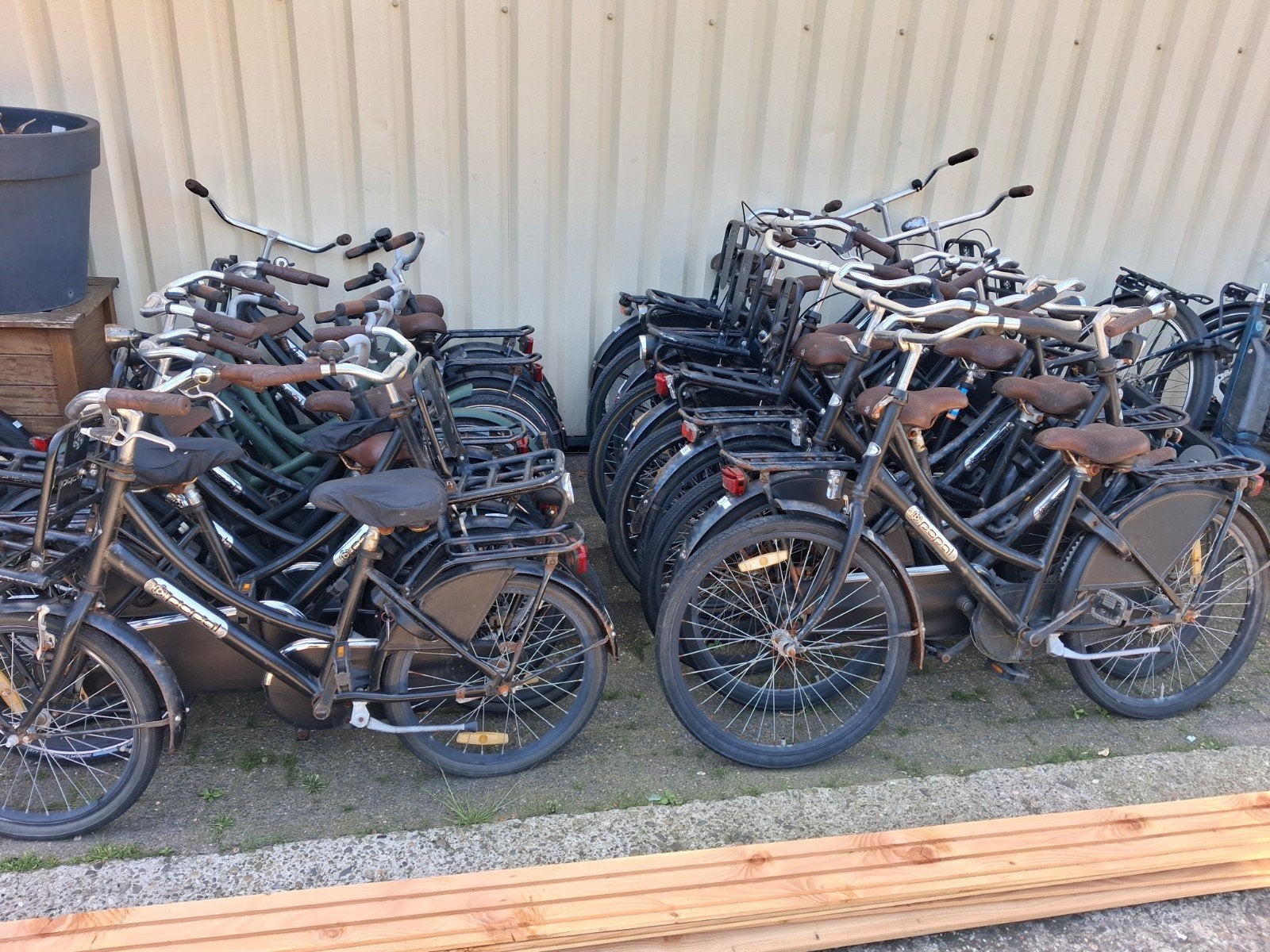 Popal transport fiets 20 en 24 inch gebruikt partij 200 stuk, Fietsen en Brommers, Fietsen | Meisjes, Ophalen, Gebruikt, 20 inch