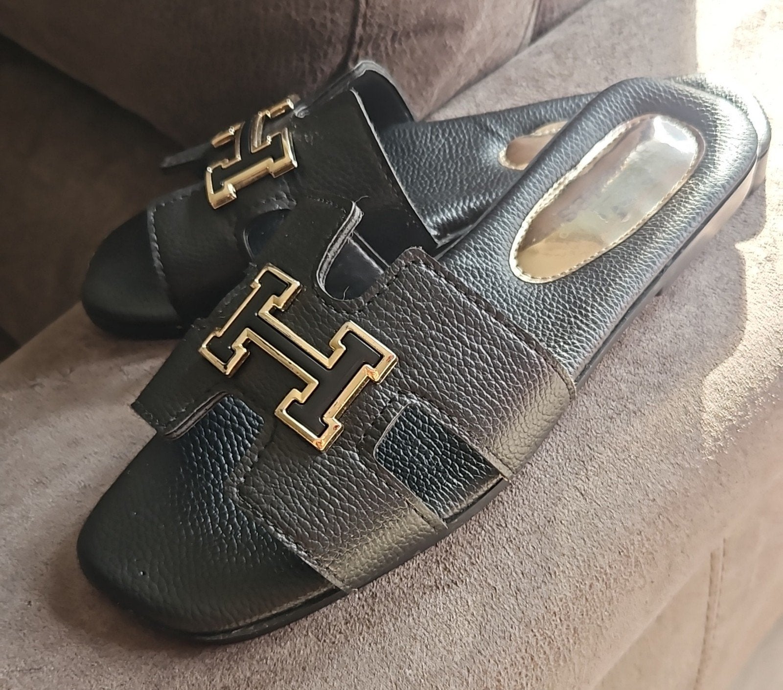 H slippers maat 39, Ophalen
