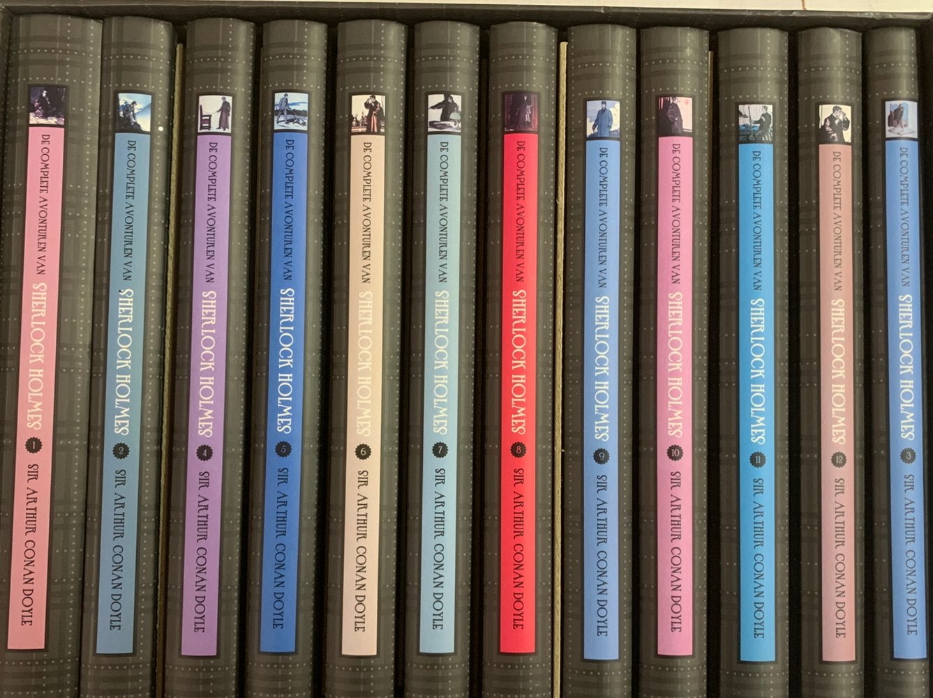 JUNI DE COMPLETE AVONTUREN VAN SHERLOCK HOLMES, Ophalen of Verzenden, Zo goed als nieuw