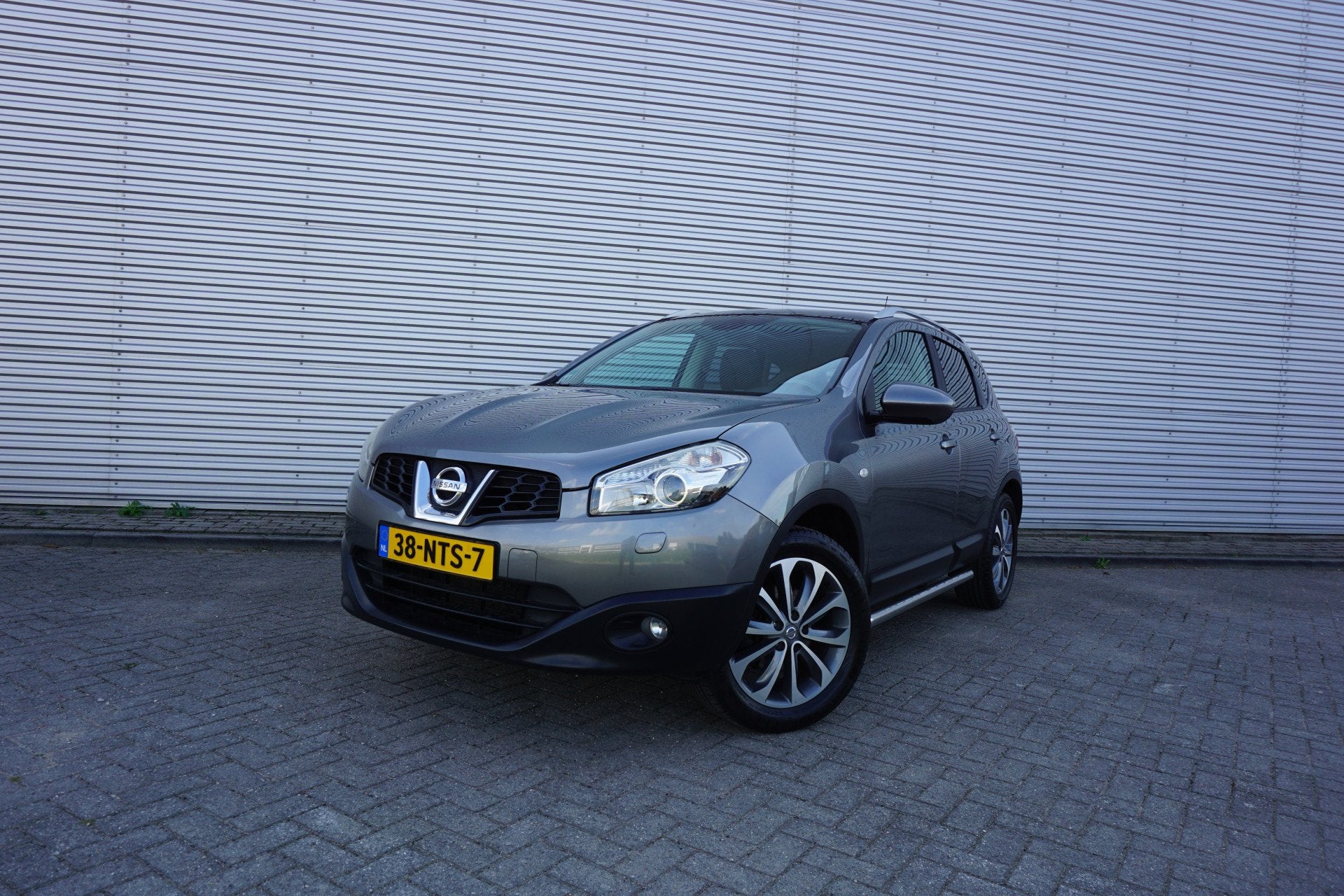 Nissan QASHQAI 2.0 Tekna Airco / Navi / Cruise / Camera / Pa, Euro 5, Gebruikt, 4 cilinders, Bedrijf