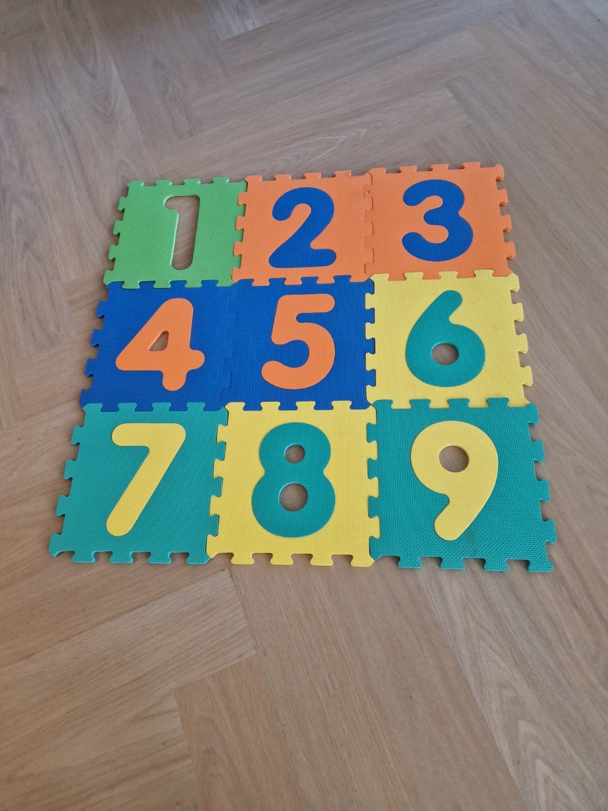 Foam puzzel met getallen., Kinderen en Baby's, Speelgoed | Kinderpuzzels, Ophalen, Gebruikt, 2 tot 4 jaar