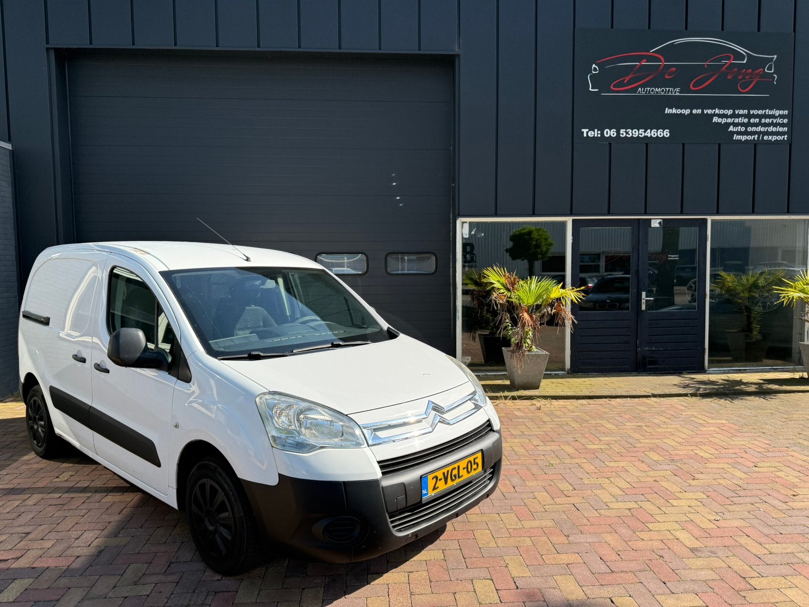 Citroën Berlingo 1.6 Hdif 3pl 66KW 2010 achterklep apk 2027, Auto's, Voorwielaandrijving, Stof, 1429 kg, Zwart