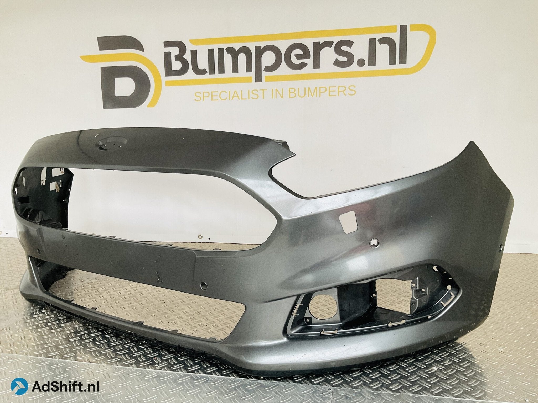 BUMPER Ford S Max SMax 6xpdc 2015-2019 em2v-17h772 VOORBUMPE, Bumper