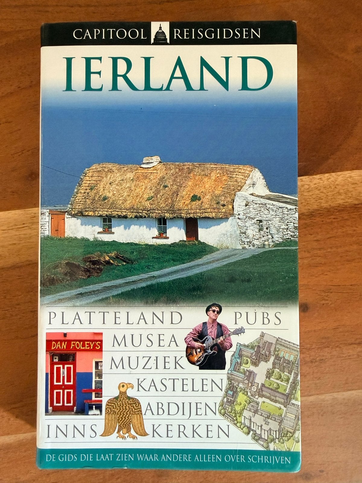 Capitool Reisgids Ierland - Ontdek het Groene Eiland, Boeken, Reisgidsen, Zo goed als nieuw, Reisgids of -boek, Europa, Capitool