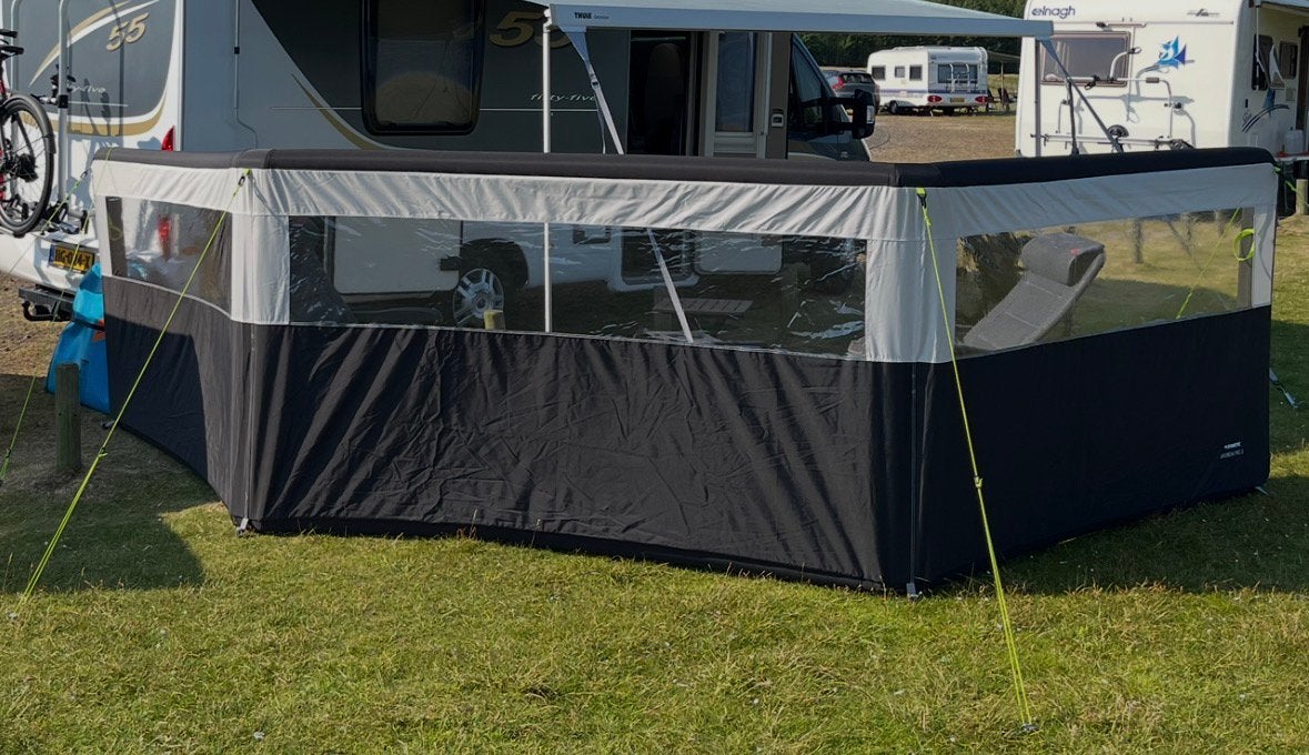 Domatic Airbreak Pro 3 opblaasbaar windscherm, Ophalen, Zo goed als nieuw