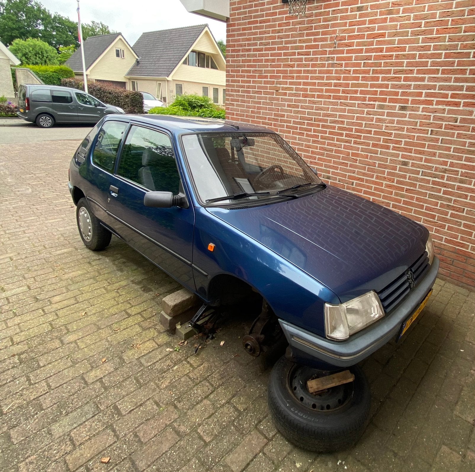 Peugeot 205 1.4 blauw 1998 75 pk opknapper onderdelen auto, Auto-onderdelen, Ophalen, Nieuw, Peugeot