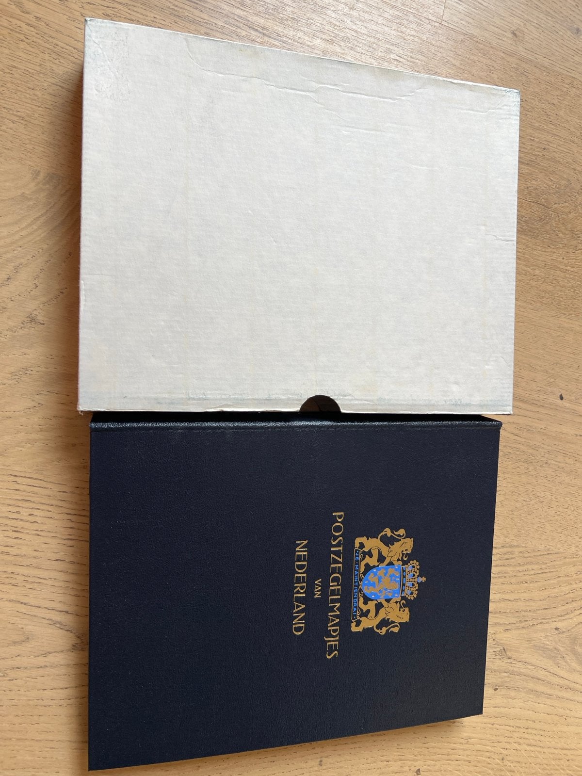 Postzegelmapjes van Nederland - DAVO Deventer Holland, Ophalen of Verzenden, Na 1940, Gestempeld
