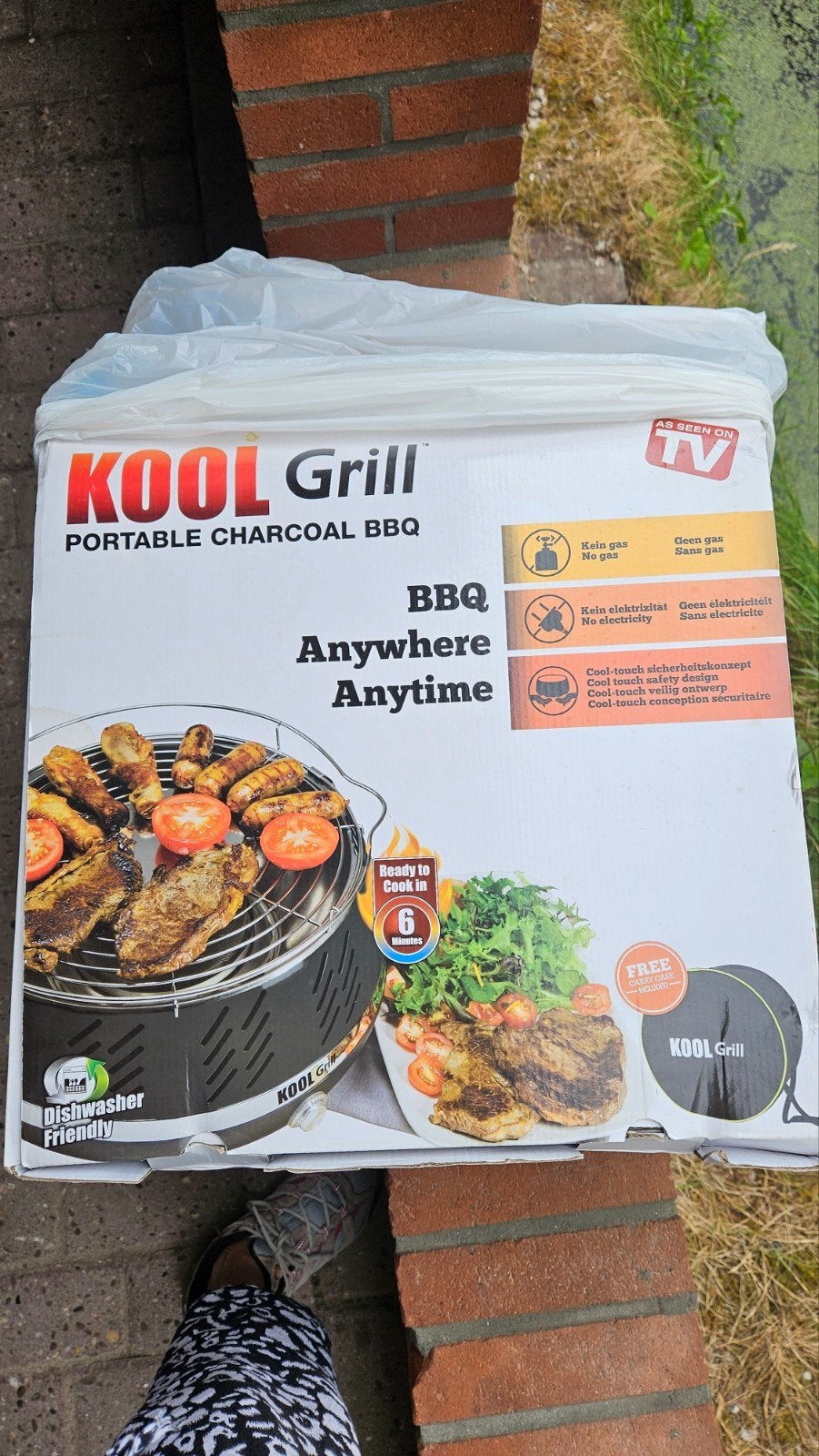 KOOL Grill Portable Charcoal BBQ – Draagbare Houtskool Barbe, Ophalen, Zo goed als nieuw