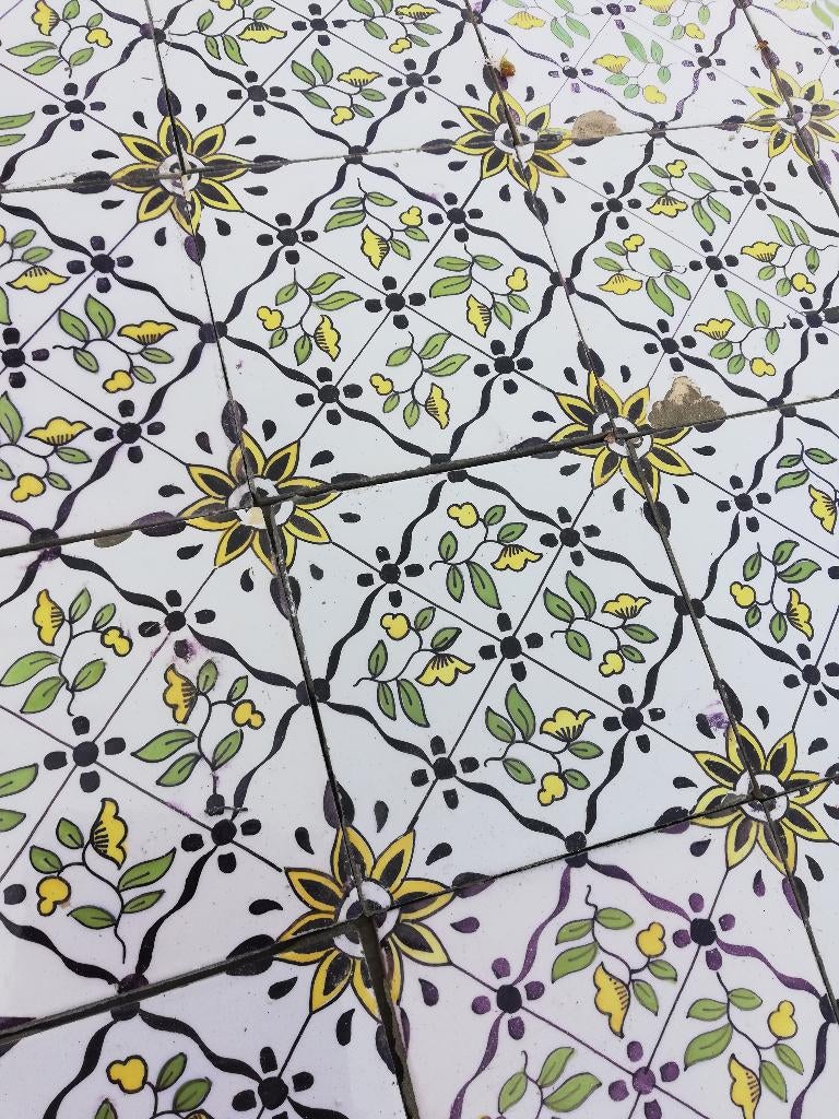 30 antieke wandtegels 13x13cm groen paars geel, Antiek en Kunst, Ophalen