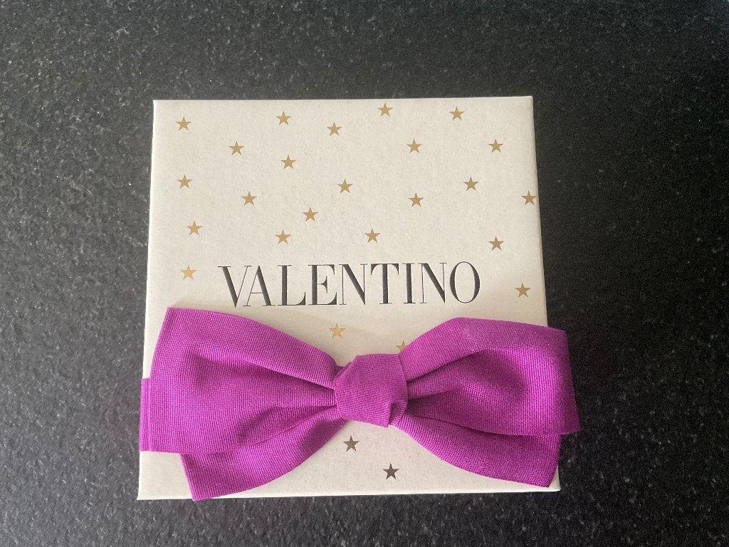 Valentino ,  Born in Roma.   Nieuw, Ophalen of Verzenden, Nieuw