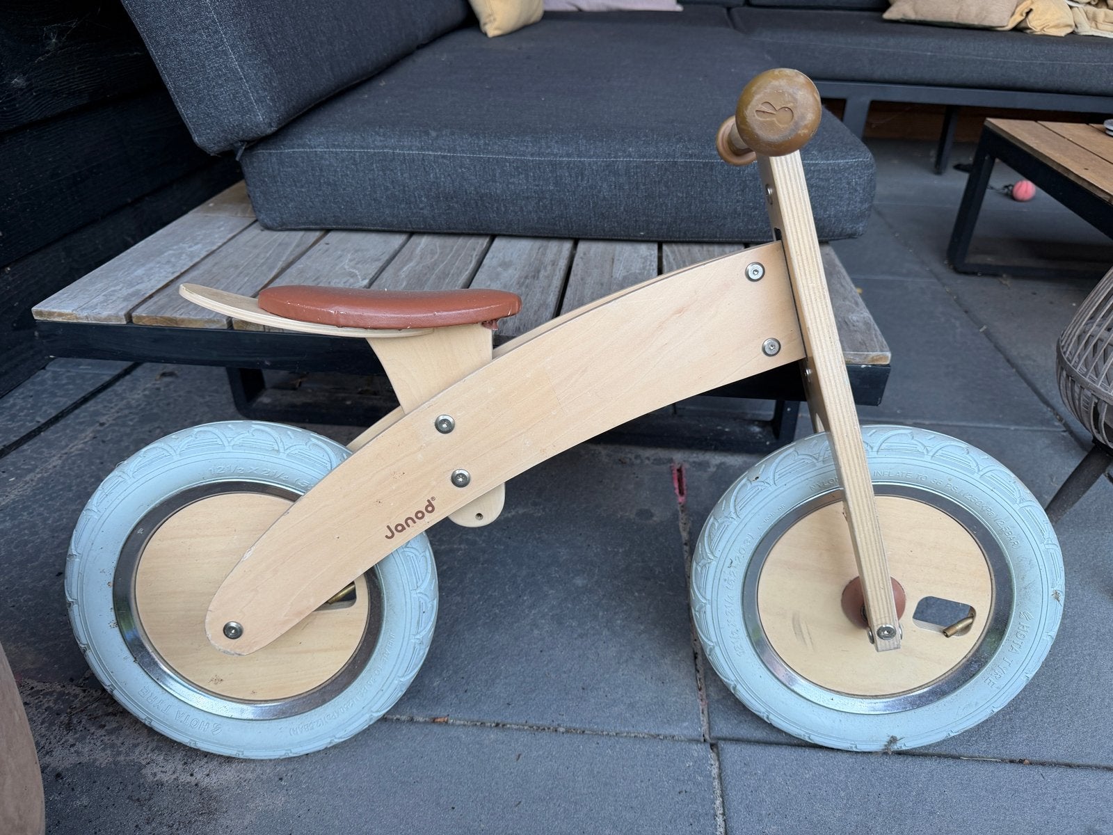 Janod loopfiets - Beschadigd zadel, Ophalen, Gebruikt, Loopfiets