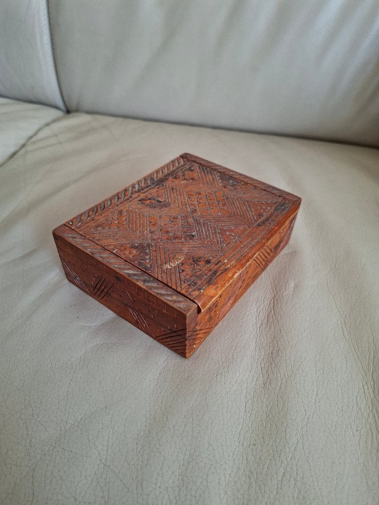 vintage houten doos sigarettendoosje / kaartenbak, Verzenden, Hout, Houtsnijwerk, Minder dan 20 cm