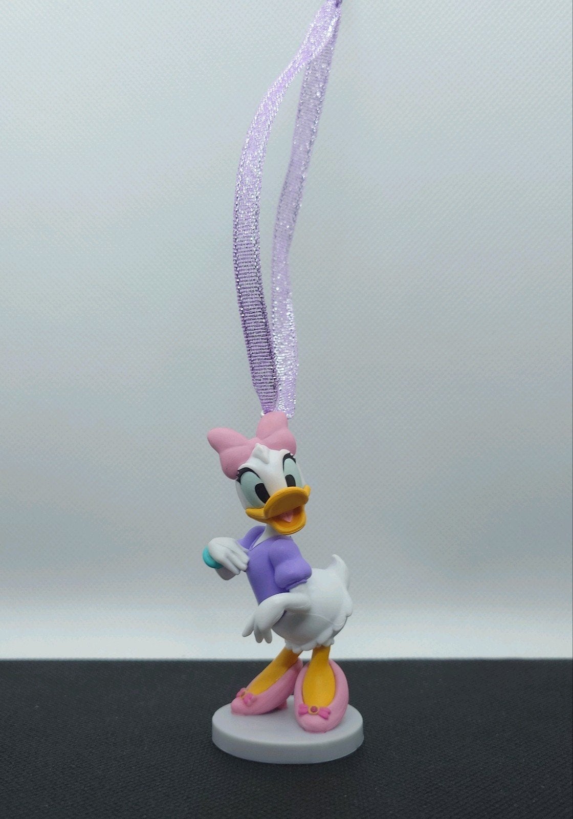 Disney Katrien Daisy Duck kerst ornament hanger kerstbal, Ophalen of Verzenden, Donald Duck, Nieuw