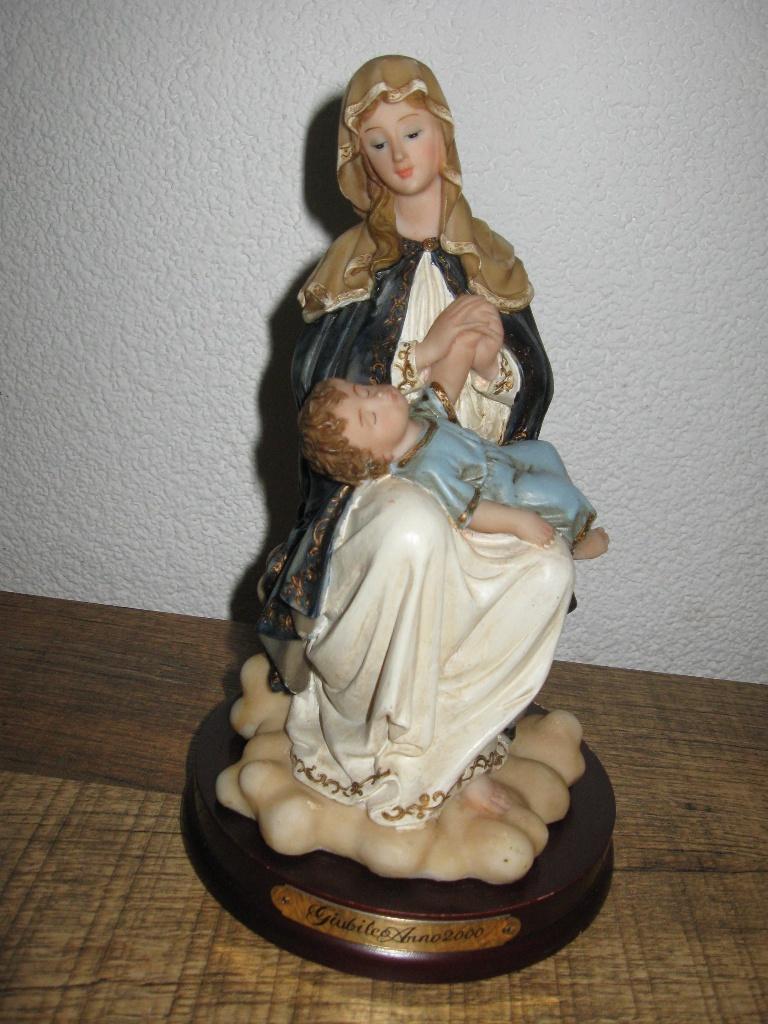 Maria beeldje met jezus op schoot, Ophalen of Verzenden