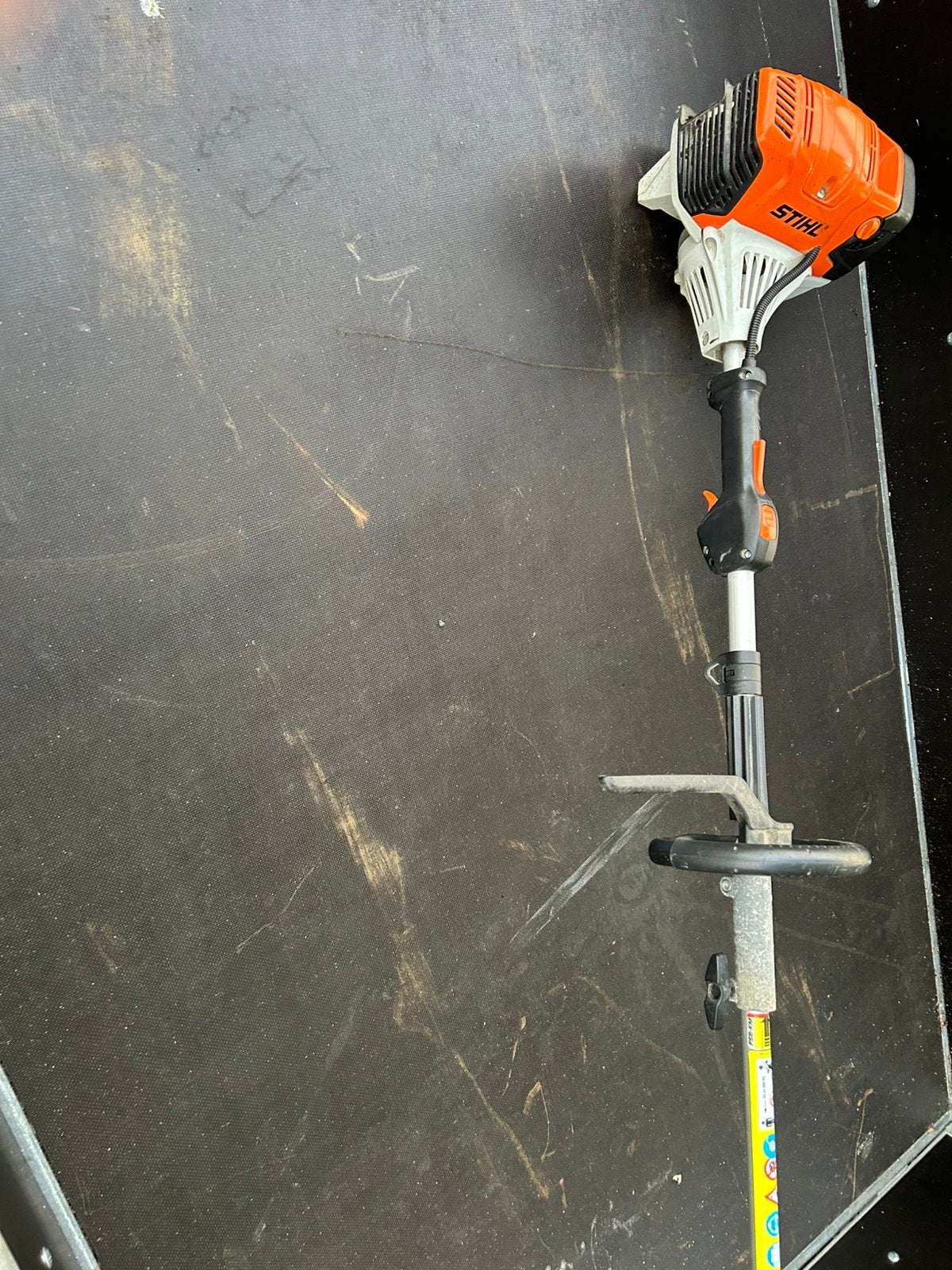 Stihl KM 131 bosmaaier, Ophalen of Verzenden, Gebruikt, Benzine