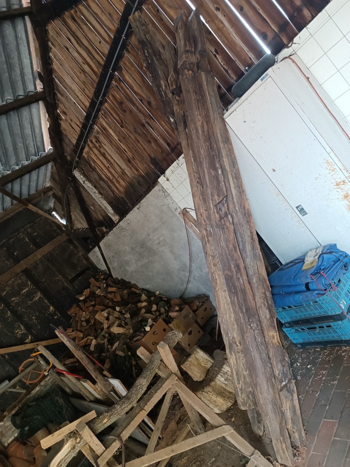oude eiken balken - gebinten, Gebruikt, Ophalen of Verzenden, Hardhout, 250 cm of meer