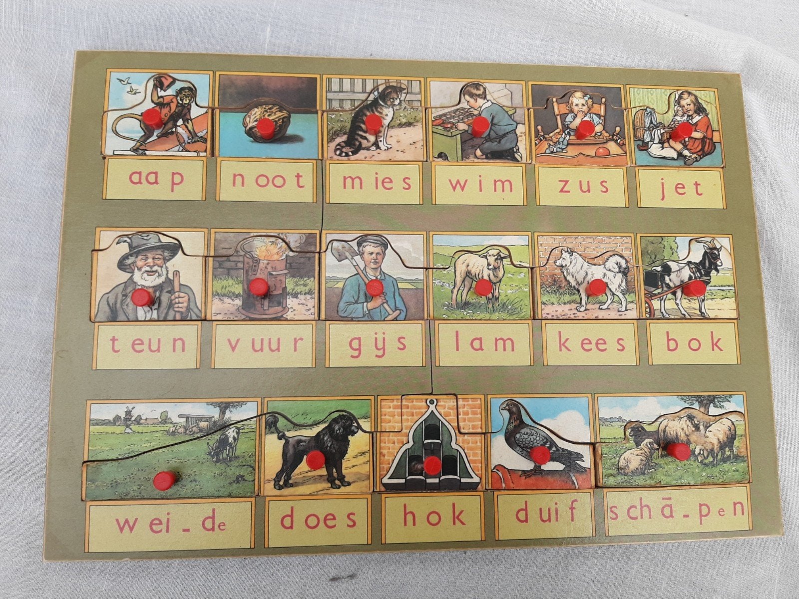 puzzel van het leesplankje, Ophalen of Verzenden, 10 tot 50 stukjes