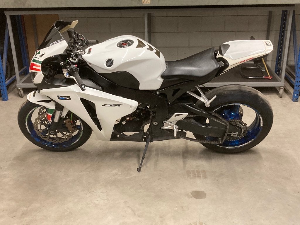 honda CBR 1000RR fireblade voorvork wielen tank cocpit, Ophalen, Gebruikt