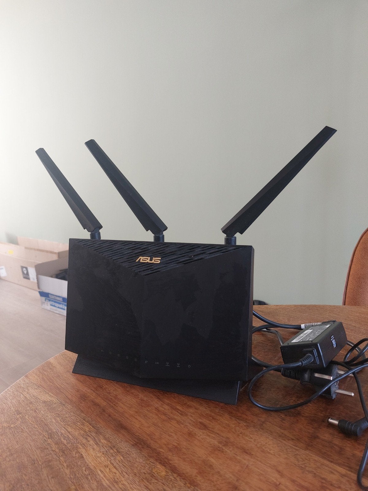 ASUS RT-AX86U WiFi 6 Router voor Mesh Netwerk, Ophalen