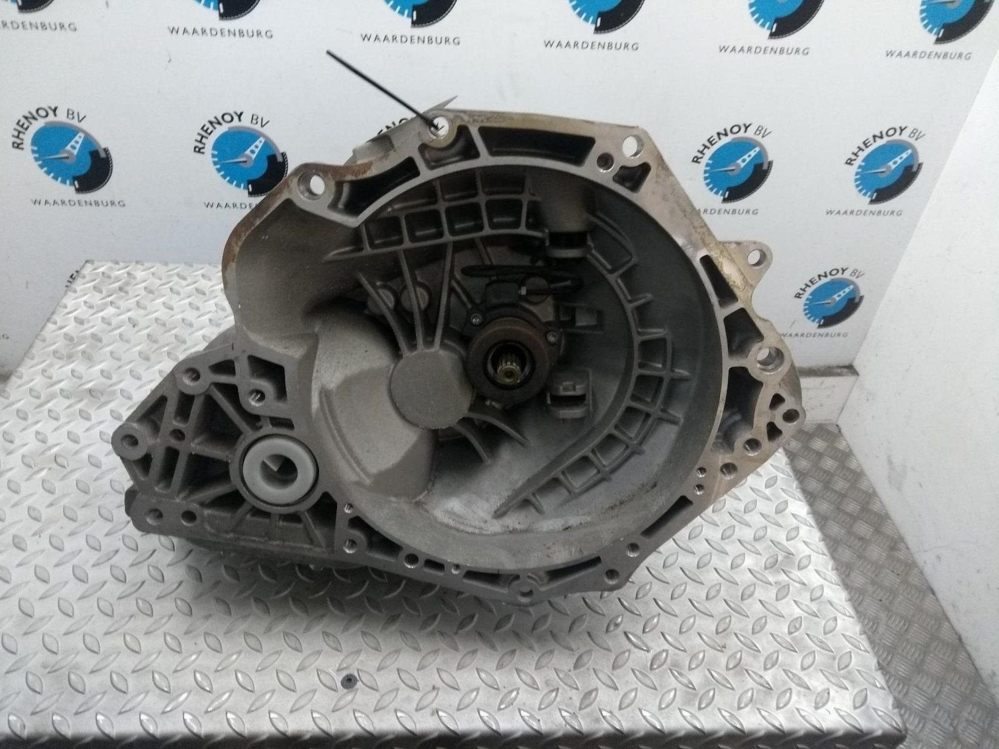 OPEL ASTRA TRANSMISSIE / VERSNELLINGSBAK 2002, Ophalen of Verzenden, Gebruikt, Stiba lid