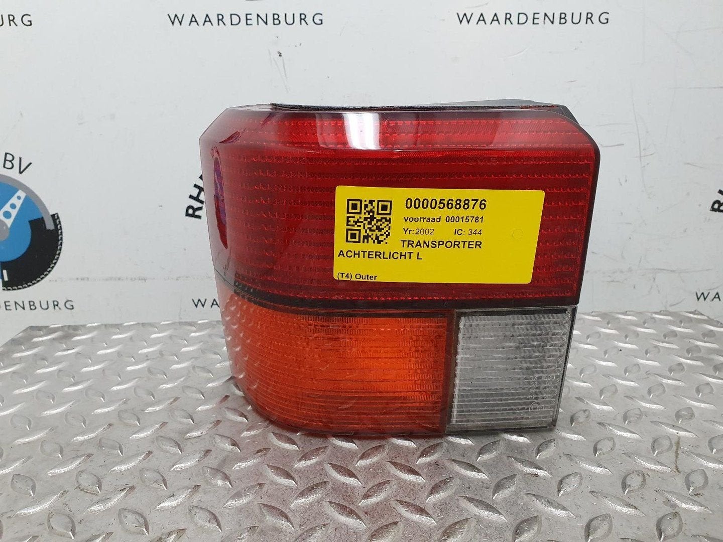 VOLKSWAGEN TRANSPORTER 2.5 TDI 292 DC ACHTERLICHT L 2002, Auto-onderdelen, Gebruikt, -, -, Ophalen of Verzenden