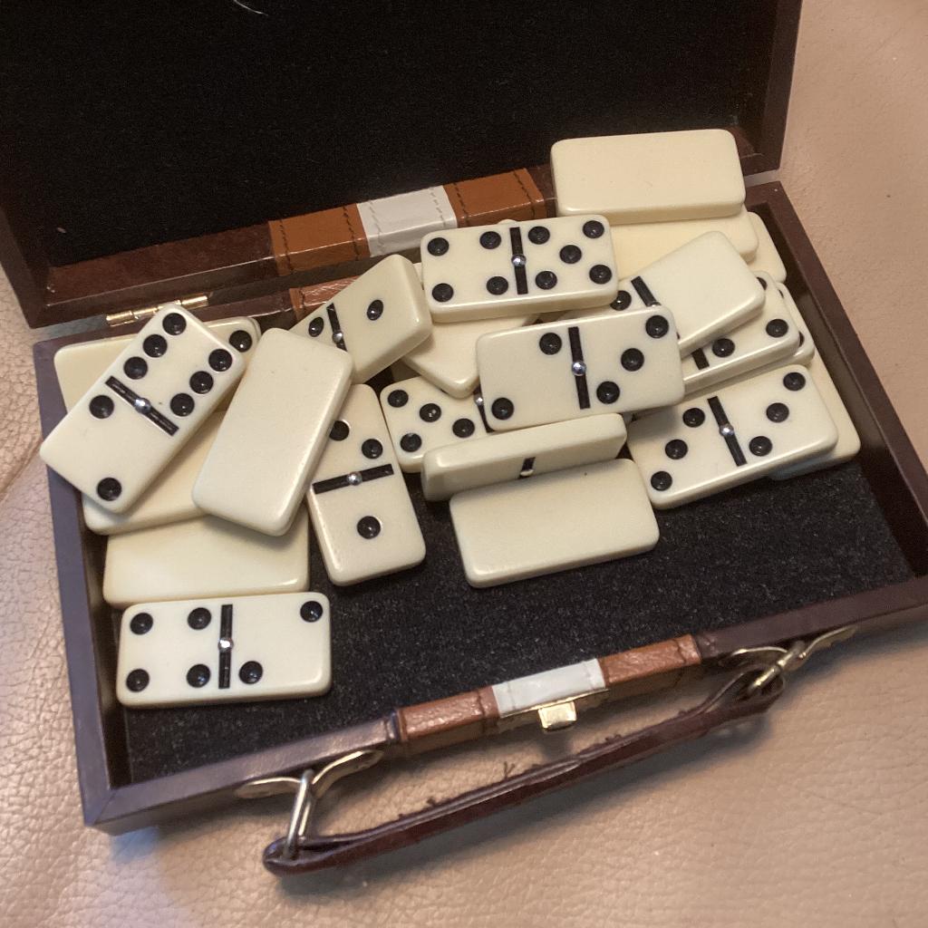 Domino spel, Ophalen, Zo goed als nieuw