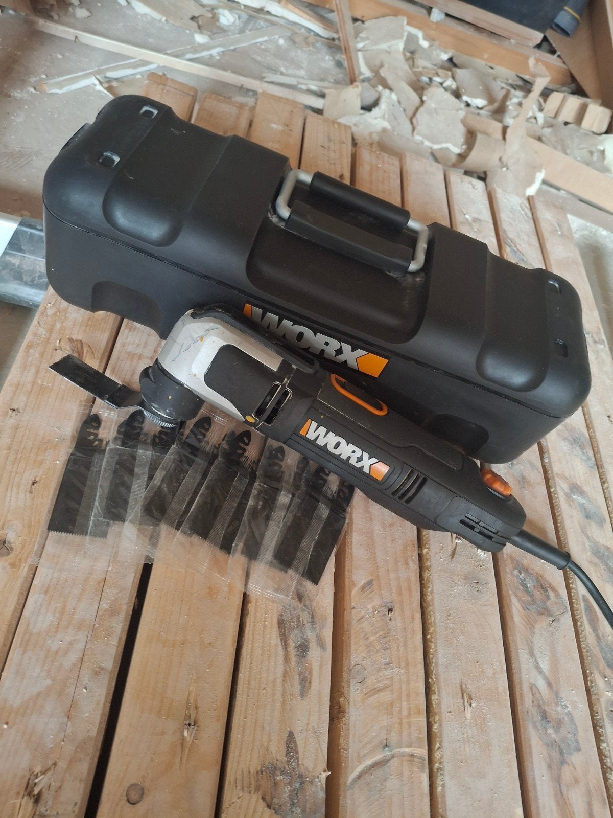 Multitool 230v worx gebruikt met extra zaagbladen, Gebruikt, Overige typen, Ophalen of Verzenden, Wor