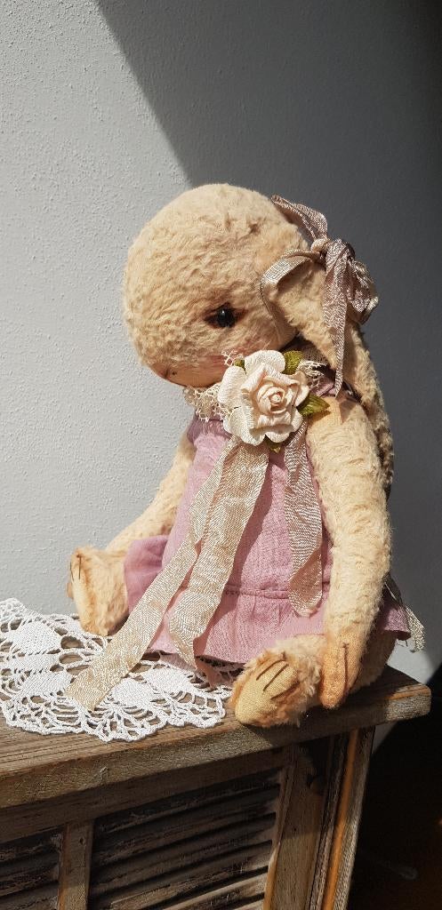 Oud konijntje handgemaakt decoratieve konijn-pop OOAK, Ophalen of Verzenden