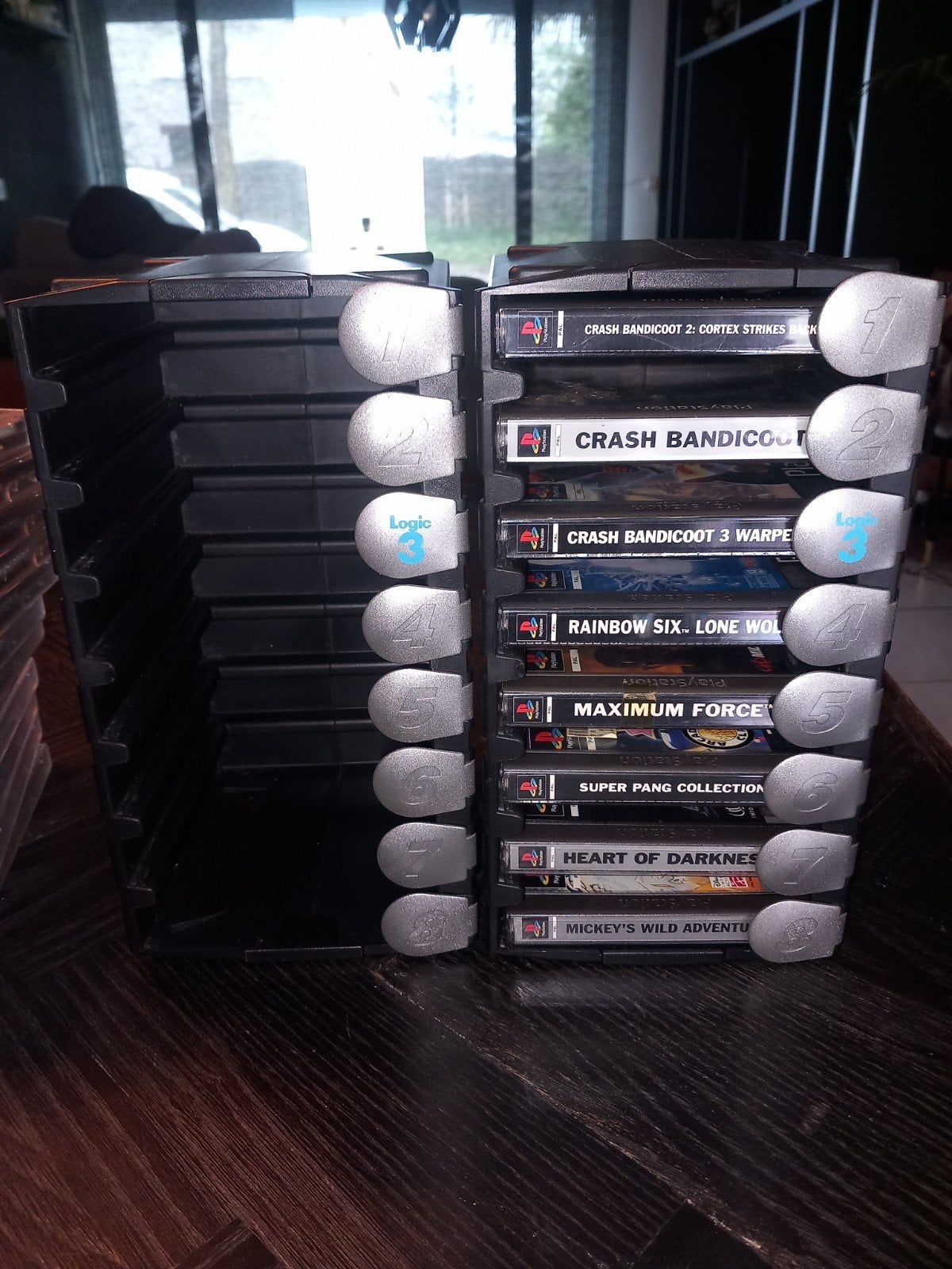 Playstation 1 logic spellen opbergboxen 2 stuks, Gebruikt, Ophalen of Verzenden, Sony Interactive Entertainment, Info@sony.com